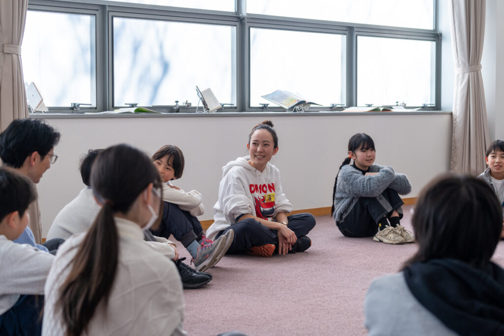 演劇的ワークショップ「こえとことばの実験室」の様子